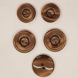 Plasttölur brúnar - 15mm