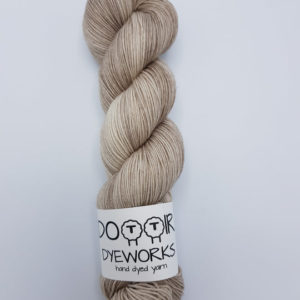 Almond - Merino Fingering