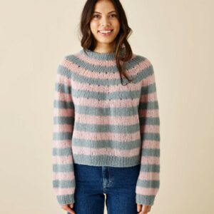 Bluse med rundt bærestykke og striber 2 & 3 tråde (nr 890109)