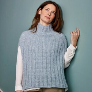 Poncho med sadelskulder (nr 892502)