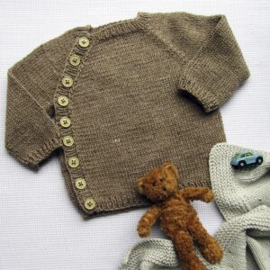 Babytrøje med skrålukning (nr 791653)