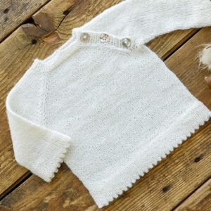 Babybluse med kant (nr 791693)