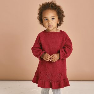 Julekjole med hjerter og hulmønster (nr 893488)