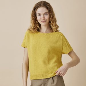 T-shirt med sadelskulder og snoninger (nr 8934127)